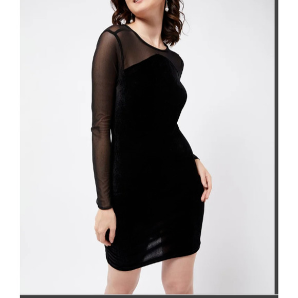 BCBGeneration Dresses & Skirts - BCBGENERATION Black Velvet & Sheer Illusion Neckline Dress Keyhole Back Size M